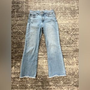 Joe’s Jeans. Ankle length jeans.